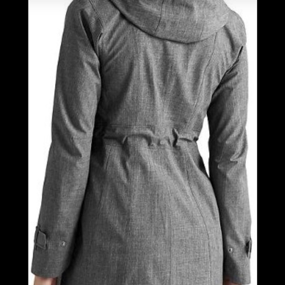 Athleta Rainfall Jacket - Picture 3 of 8